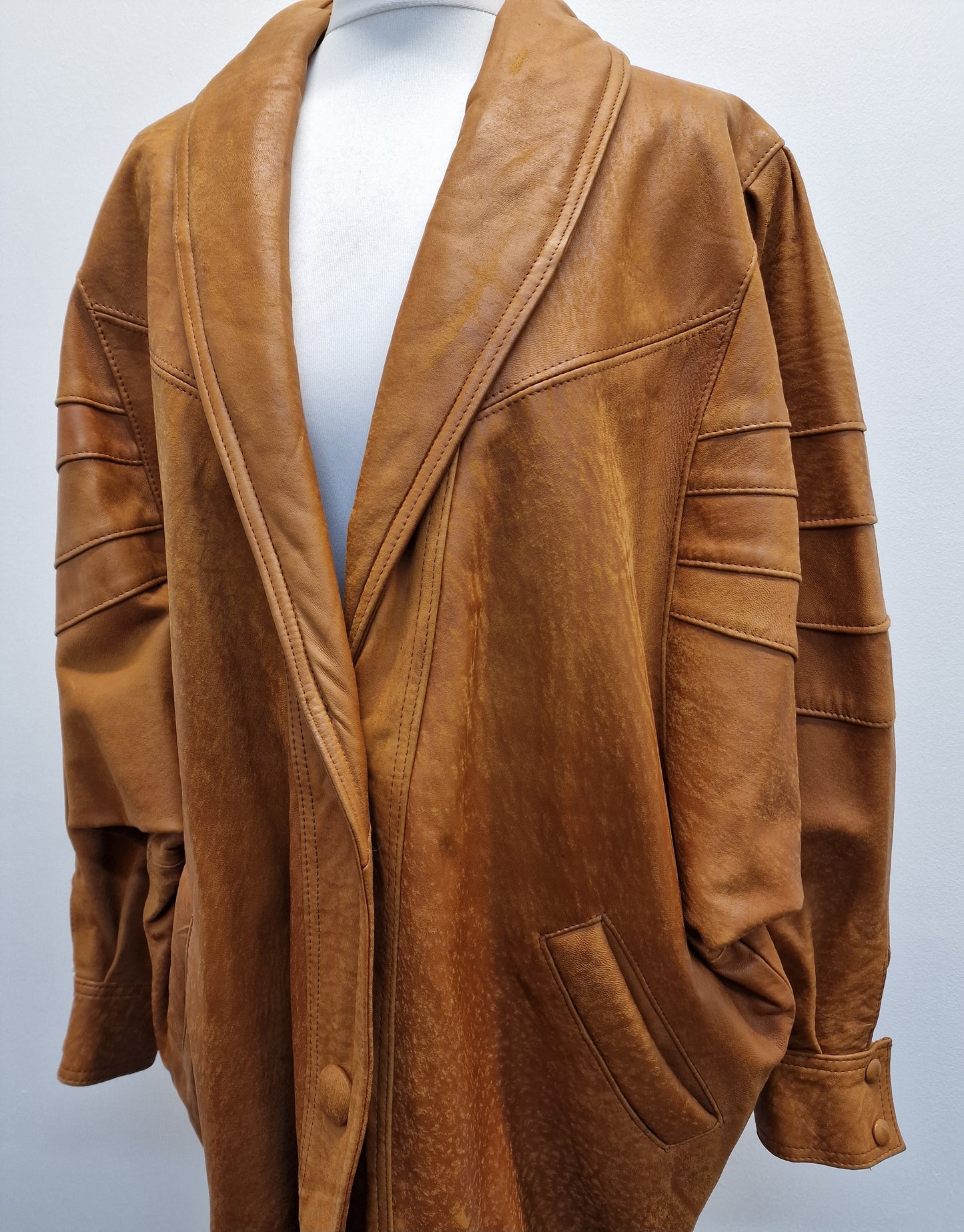 Vintage Tan Leather Batwing Jacket - Medium